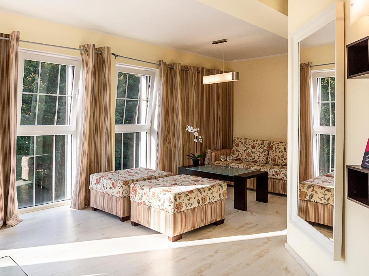 Vacationclub - Rezydencja Bursztyn Apartament 31 ชวีโนวิชแจ ภายนอก รูปภาพ