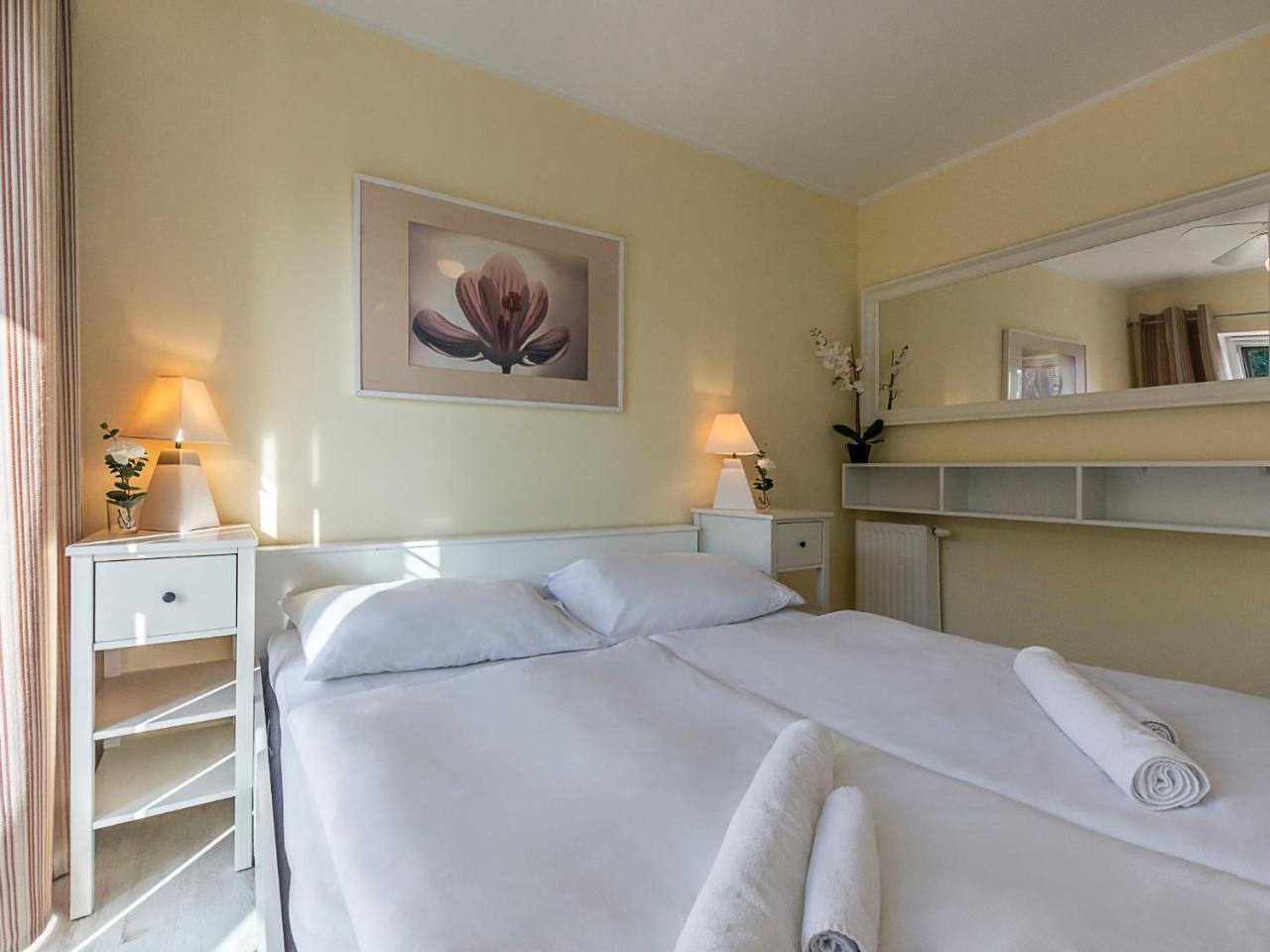 Vacationclub - Rezydencja Bursztyn Apartament 31 ชวีโนวิชแจ ภายนอก รูปภาพ